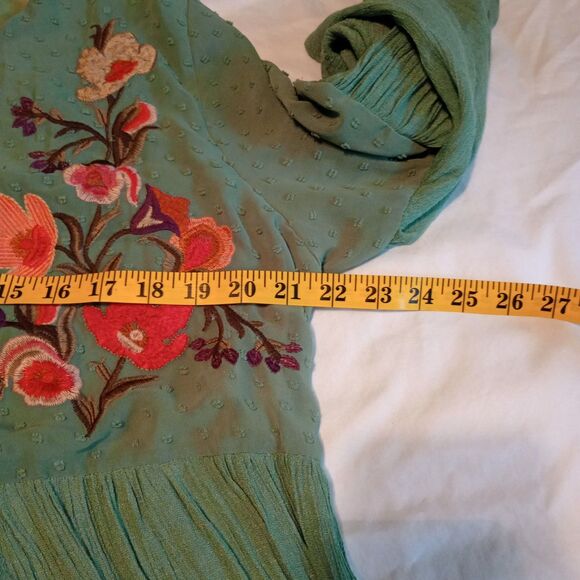 Umgee Embroidered Mini Dress Flutter Bell Sleeve Floral Swiss dot XL Green Event - Picture 5 of 9